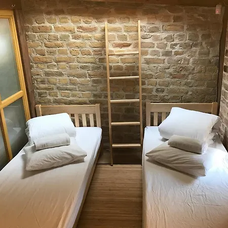 Amalienhof Vandrarhem Riga
